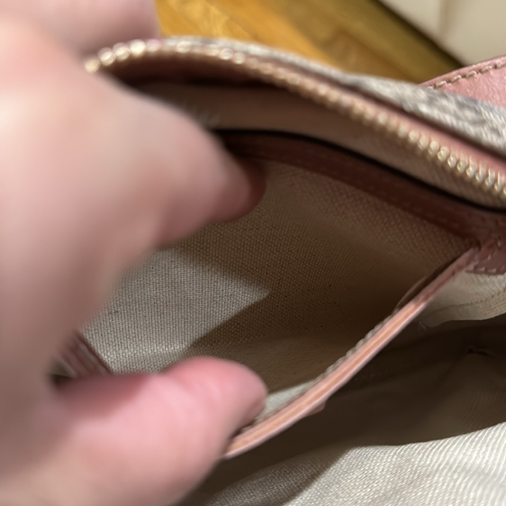 GUCCI CROSBODY BAG! Limited edition! - Picture 14 of 16